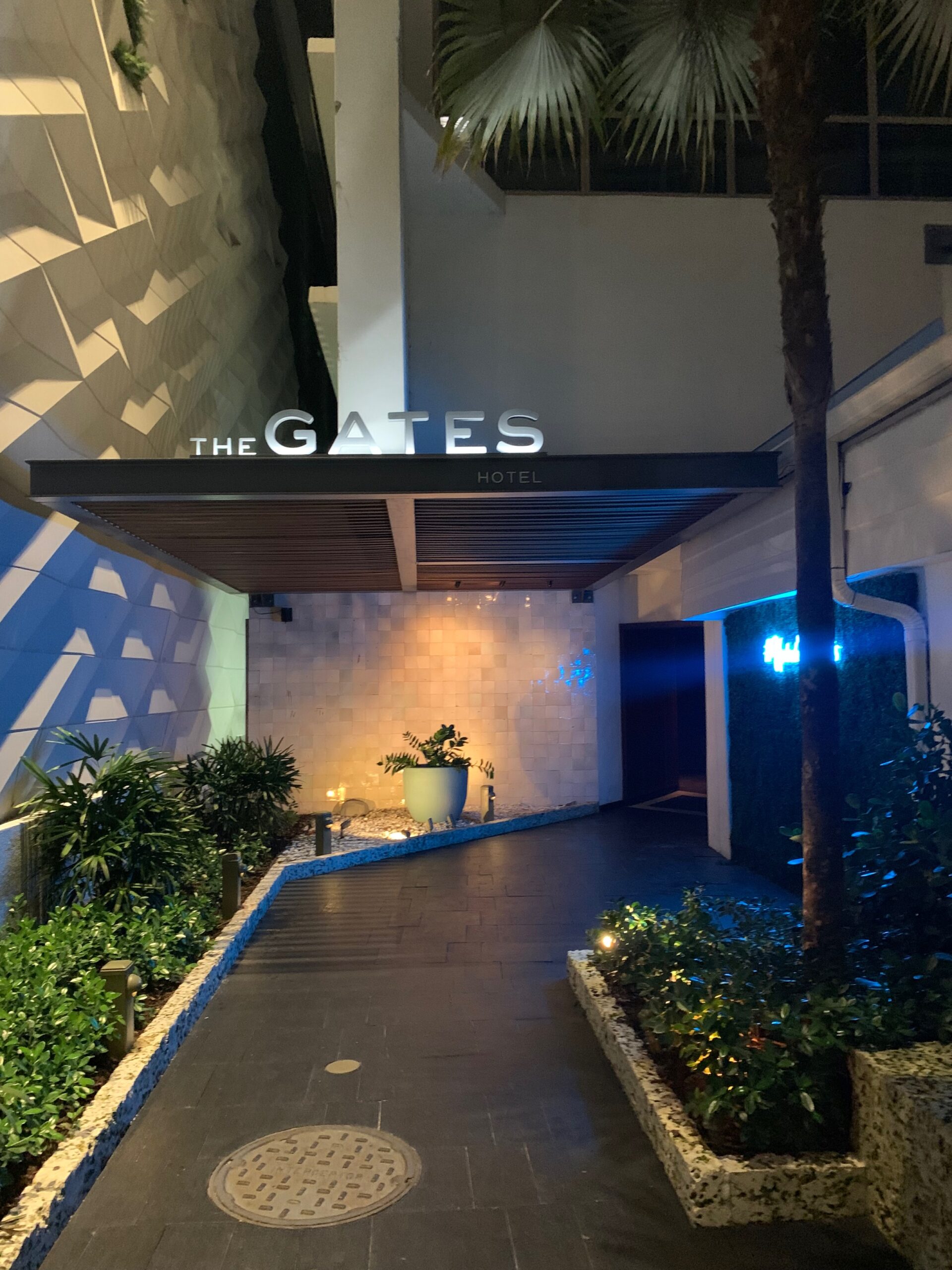 The Gates Hotel, Miami